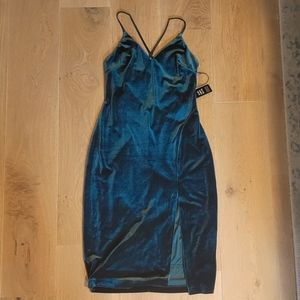 NWT Small Express Green Velvet Midi Dress